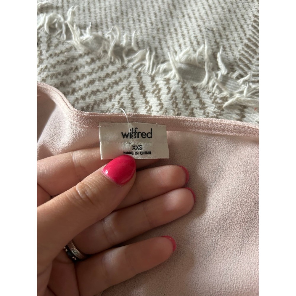 Wilfred Aritzia Reign Top in Rose Quartz - Picture 4 of 4